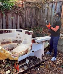 Best Garage Cleanout  in Greencastle, IN